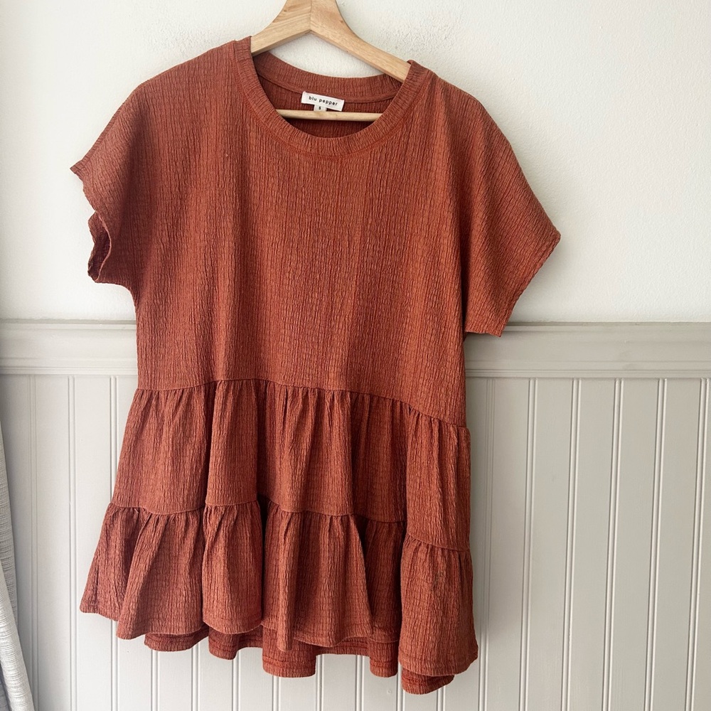 Blu Pepper Small Cinnamon Ruffle Tiered Short Sleeve Top